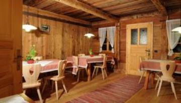 Alpine Resort Zwiglhof Innichen Buitenkant foto
